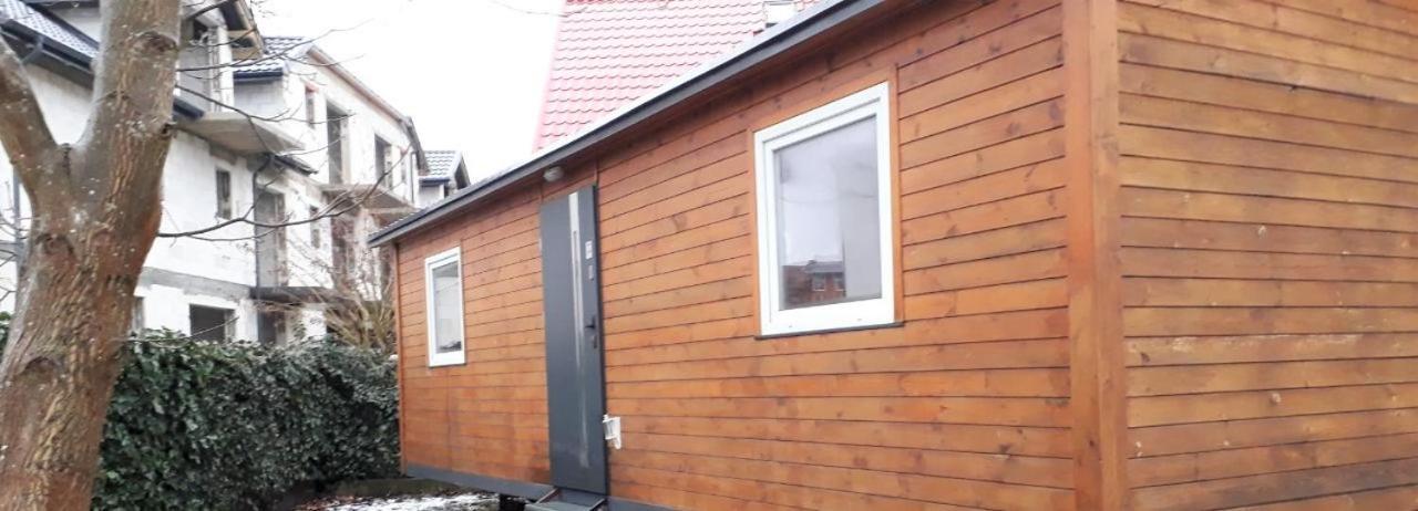 Ow Wilk - Pokoje I Domki Z Aneksami Kuchennymi, Parking, Plac Zabaw Łeba Eksteriør billede